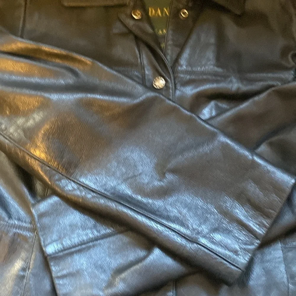 Danier Leather Black Vintage Snap Button Long Moto Blazer Jacket Size M - Picture 14 of 17